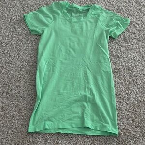 Lululemon Swiftly Tech